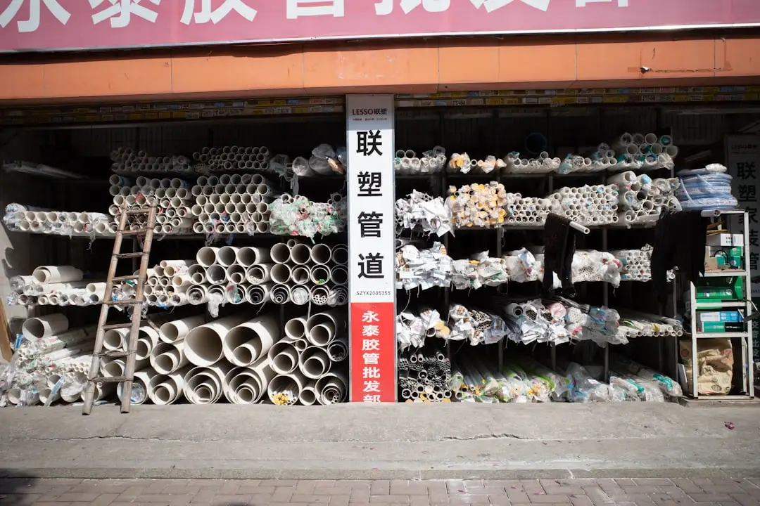 工业热电偶与热电阻在温度监测中的选型差异分析